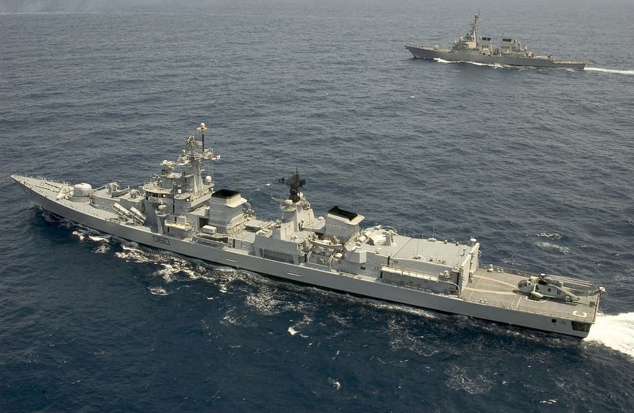 Escort destroyer D60 "Mysore" (Project 15 Delhi-class)