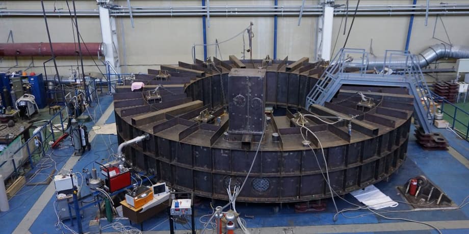 Bobina de campo poloidal para el reactor ITER