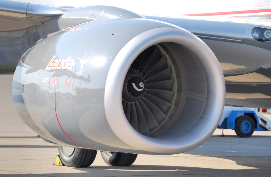 CFM56-7 