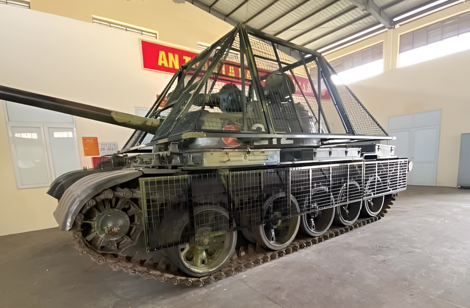 Танки Т-54 на вооружении ВС Вьетнама