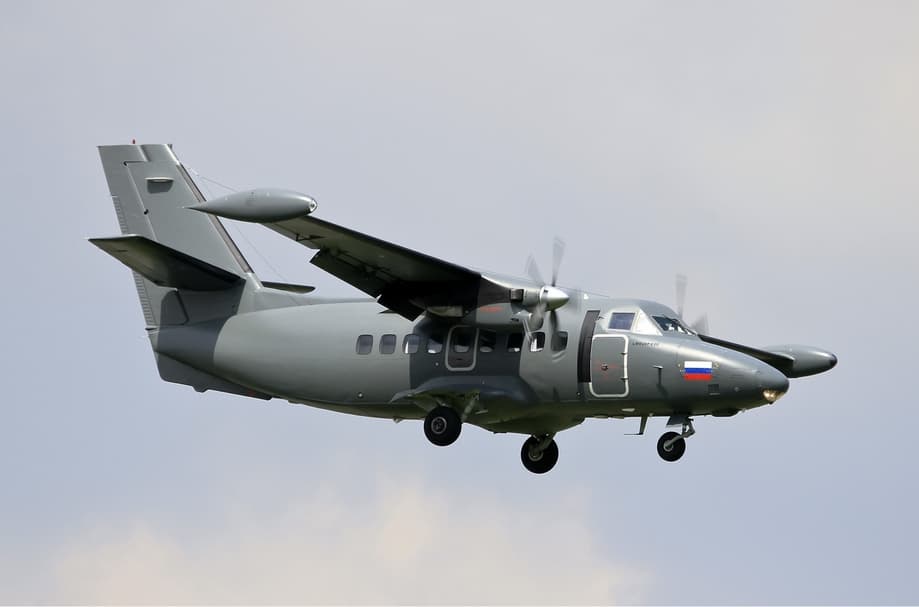  L-410