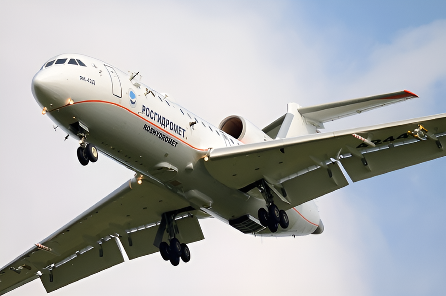 Yak-42D