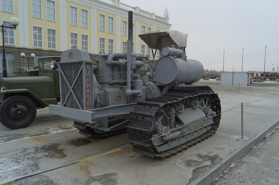 Сталинец-60