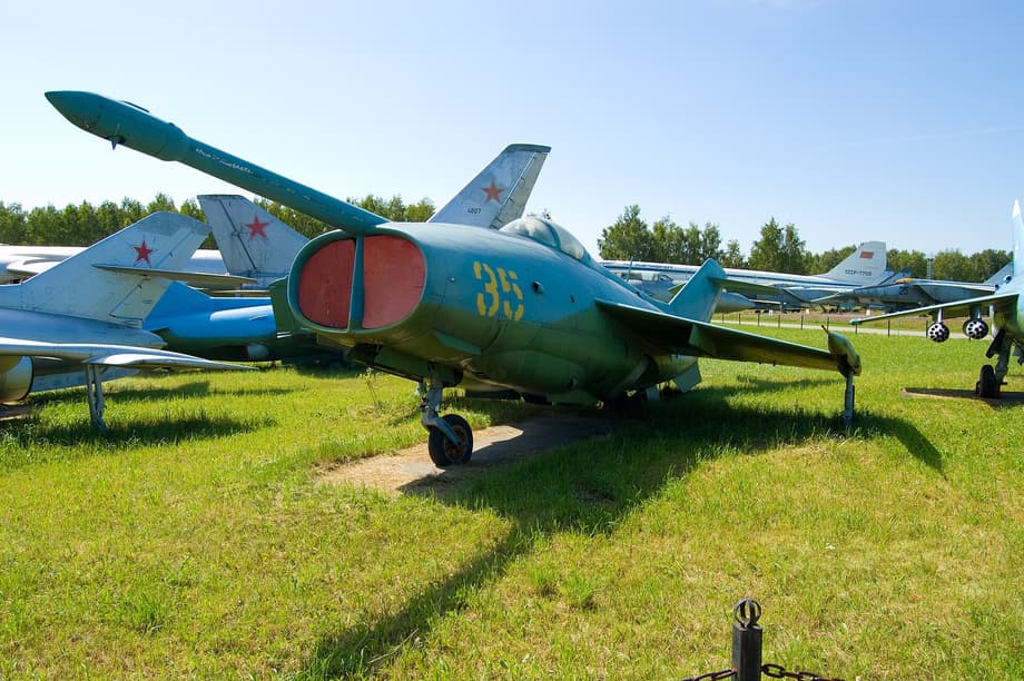 Yak-36 
