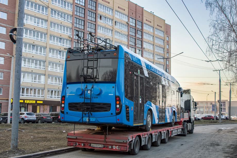 КамАЗ-62825
