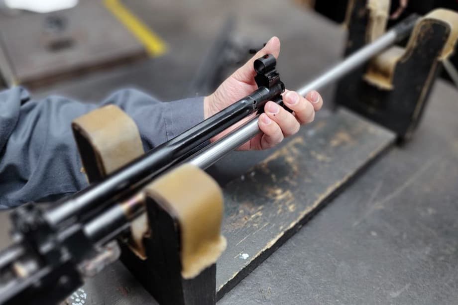 Specialist of the design and technology center of the "Kalashnikov" concern at work