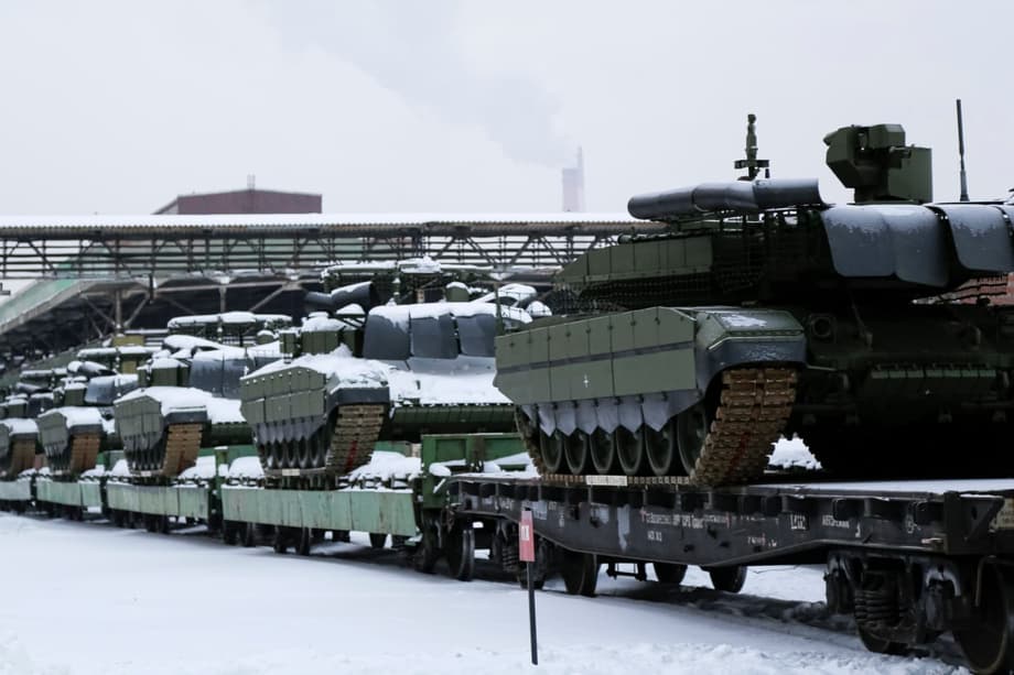 T-90M "Proryv" and T-72B3 Tanks