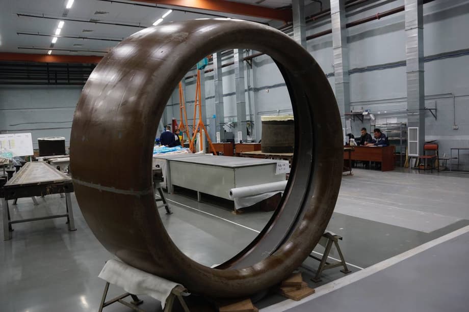Entrada de aire del motor de aviación PD-14
