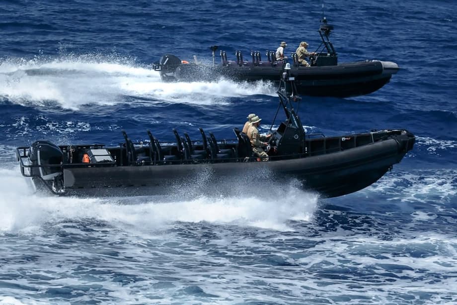 High-speed assault boat BK-10M