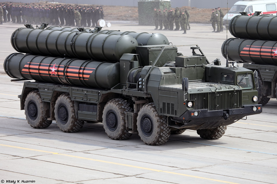 Launcher 5P85SM2-01 SAM S-400