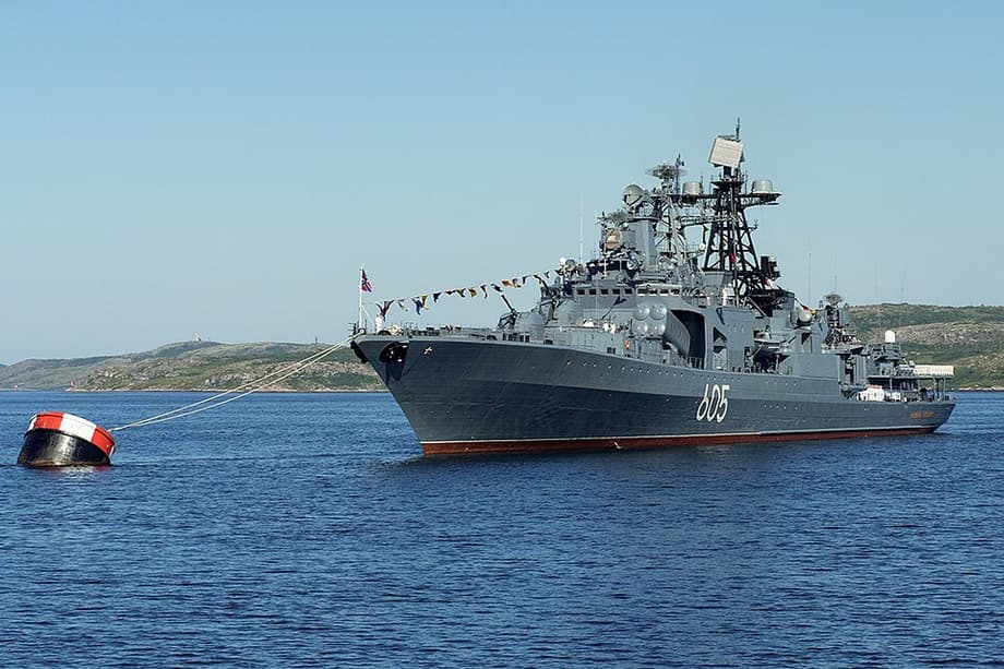 Gran buque antisubmarino "Almirante Levchenko"