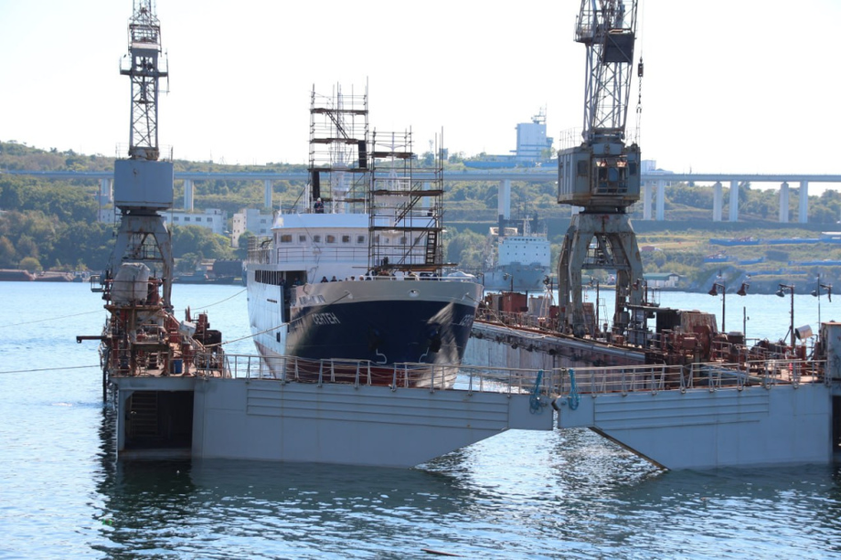 Crabber "Senten" of project 03141