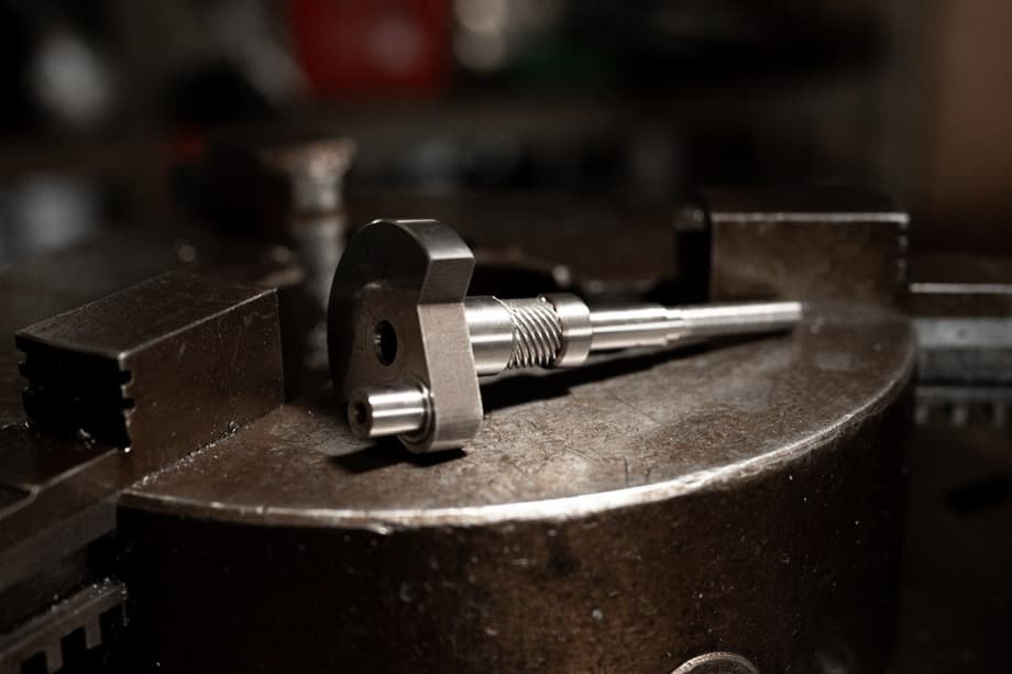 part of a two-stroke aircraft engine