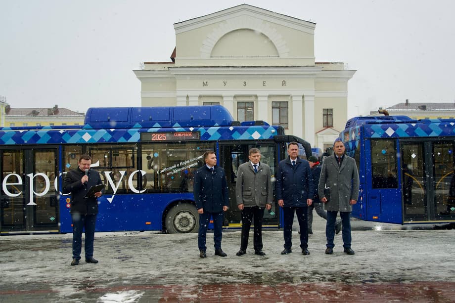 МАЗ-203