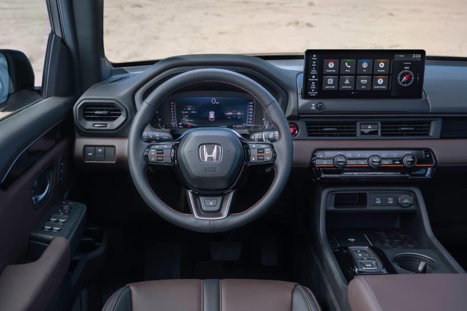 Салон Honda Pilot
