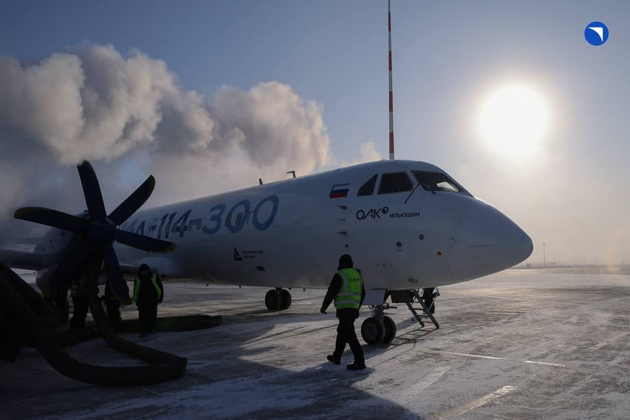 Il-114-300