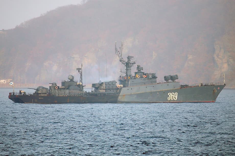 Small anti-submarine ship "Kholmogory" of Project 1124
