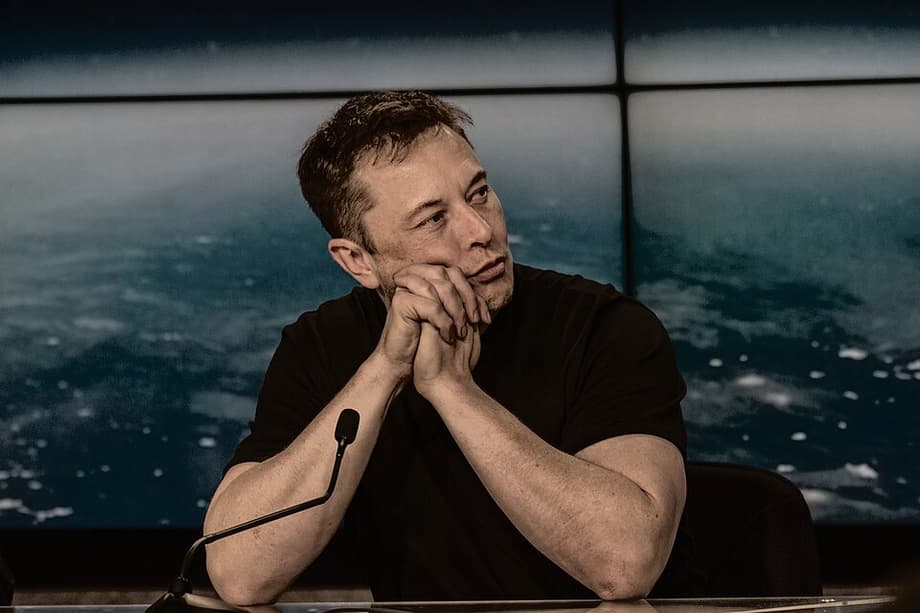  Илон Маск, генеральный директор SpaceX 