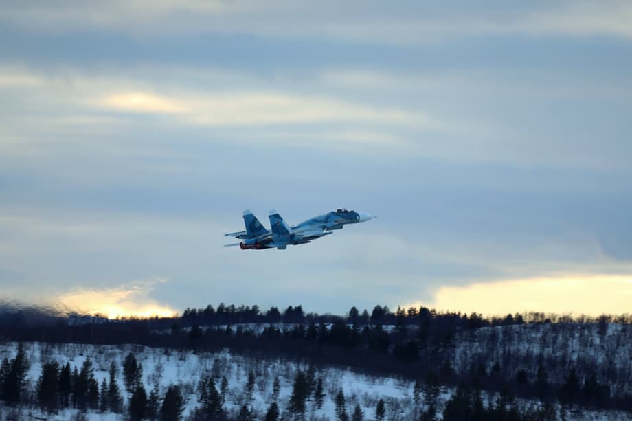 Su-33 in the Arctic sky