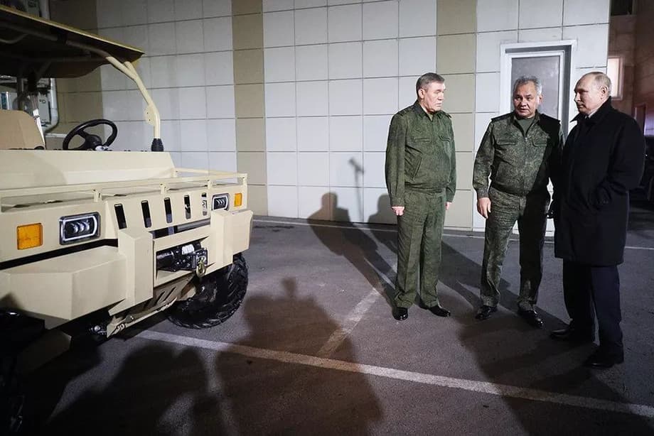 Putin, Shoigu, Gerasimov