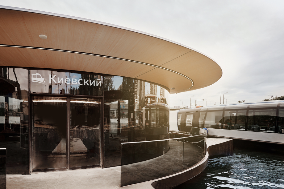 Kievsky River Pier