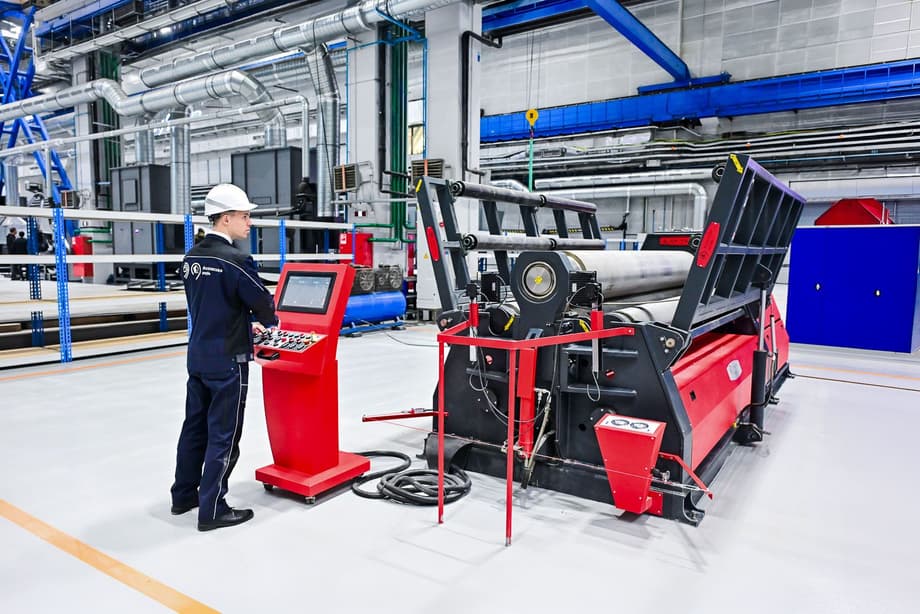 High-tech equipment at the Moscow shipyard