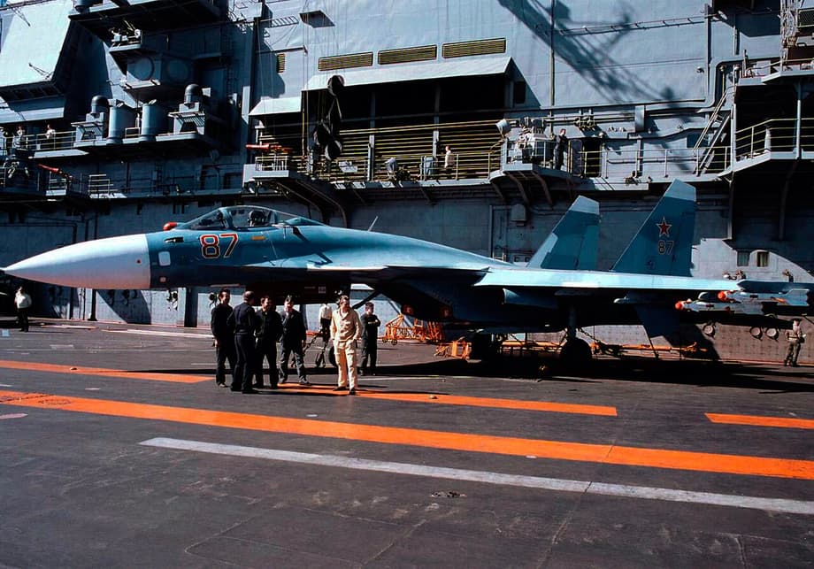 Su-33 on board the TARK "Admiral of the Fleet of the Soviet Union Kuznetsov"