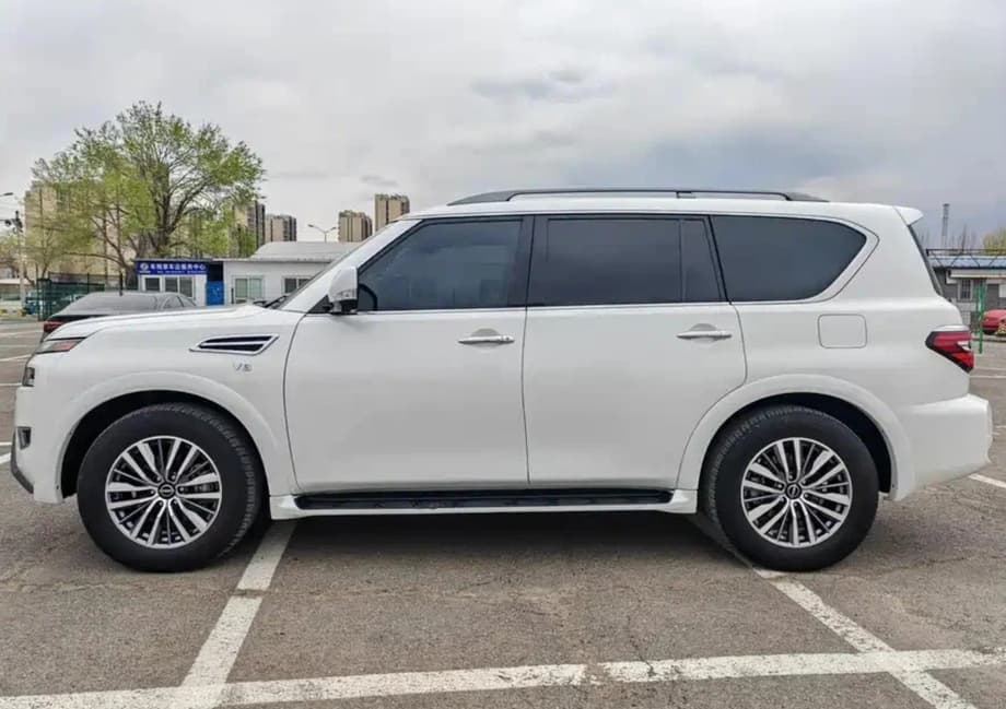 Nissan Armada