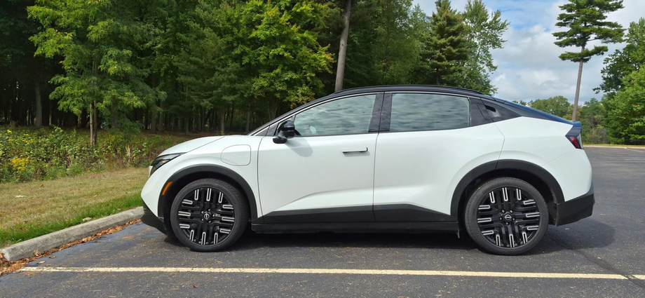 Nissan Leaf 2026
