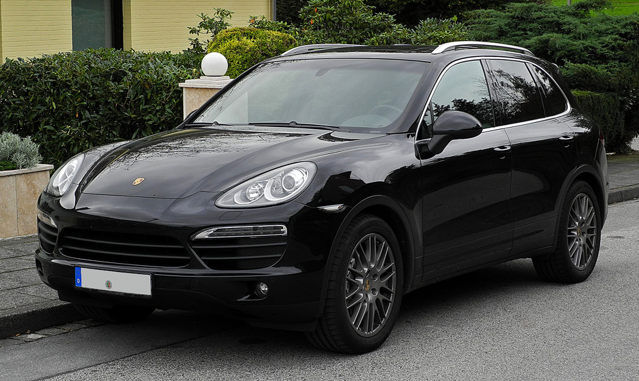 Porsche Cayenne S (92A)