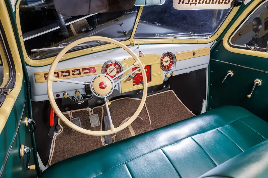 ГАЗ М-20 «Победа»