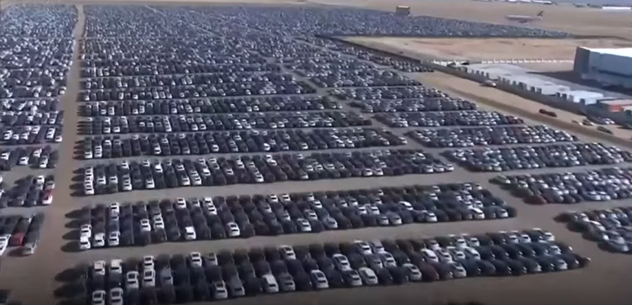Parking lot of recalled Volkswagen cars&nbsp;