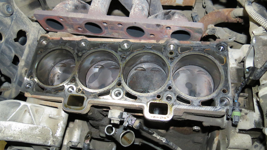 «Безвтыковые» поршни