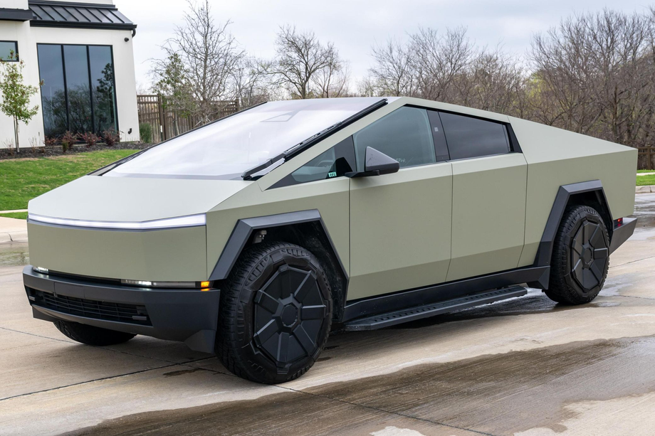 Tesla Cybertruck Long Range RWD