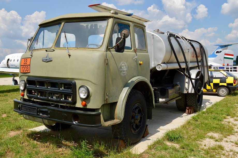 Бензовоз на базе МАЗ-500