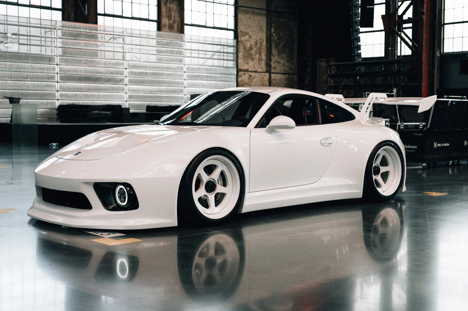 Porsche 911 Slantnose