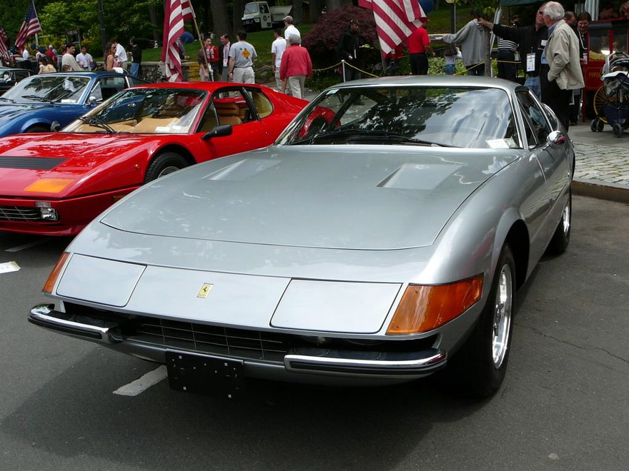  Ferrari Daytona 