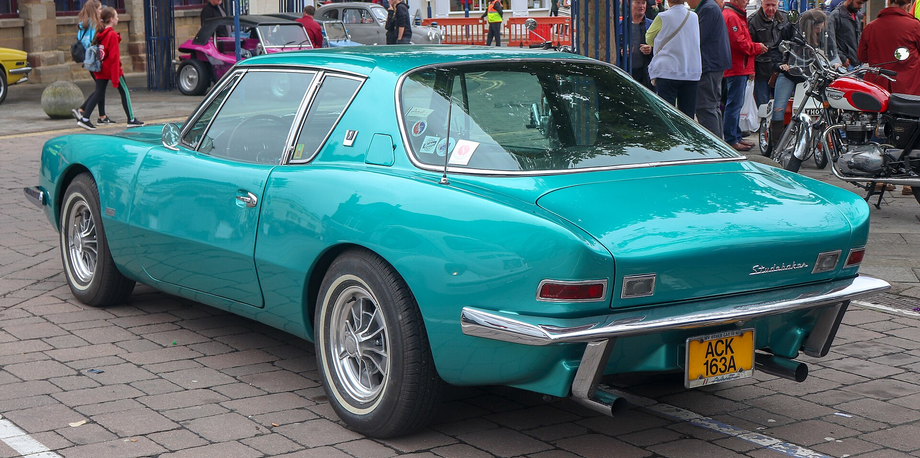 Studebaker Avanti