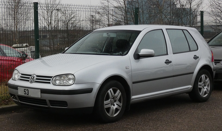 Volkswagen Golf 