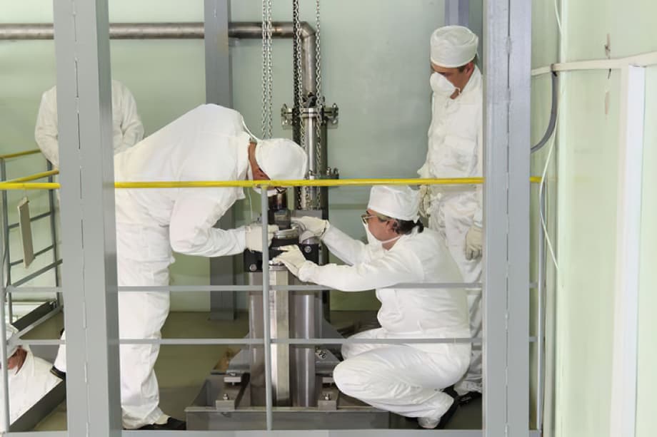 Приемо-сдаточные испытания тепловыделяющей сборки (ТВС) с нитридным топливом