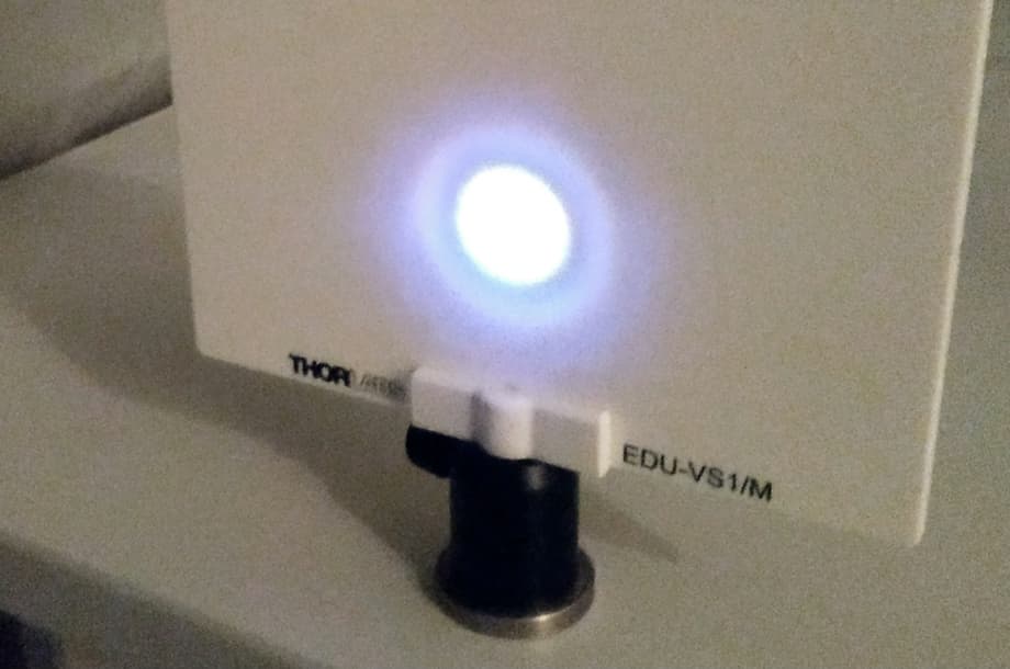 Белый лазер непрерывного спектра в Институте сильноточной электроники СО РАН