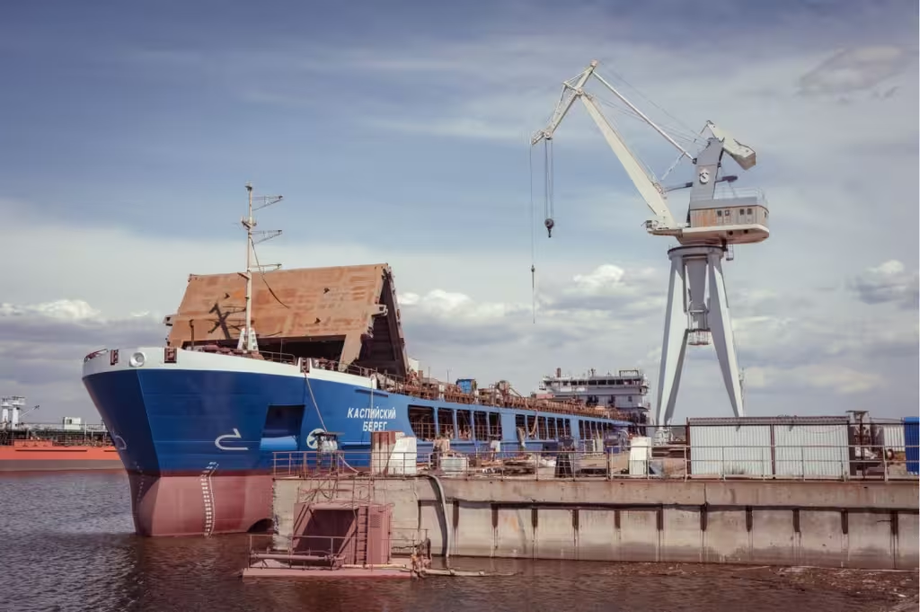 «Каспийский берег».