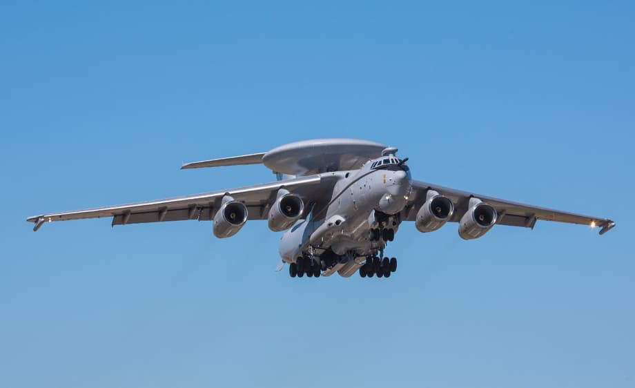 <font style="vertical-align: inherit;"><font style="vertical-align: inherit;">ДРЛОиУ А-100 «Премьер»</font></font>