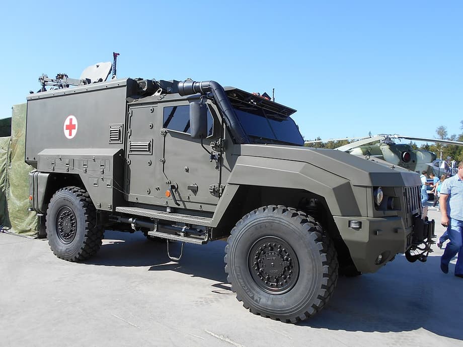 BMM basado en el KamAZ-53949 "Typhoon" 4x4