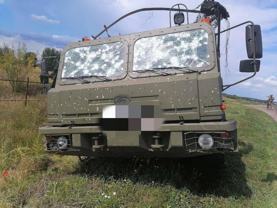 Кабина установки РСЗО «Ураган» после попадания HIMARS