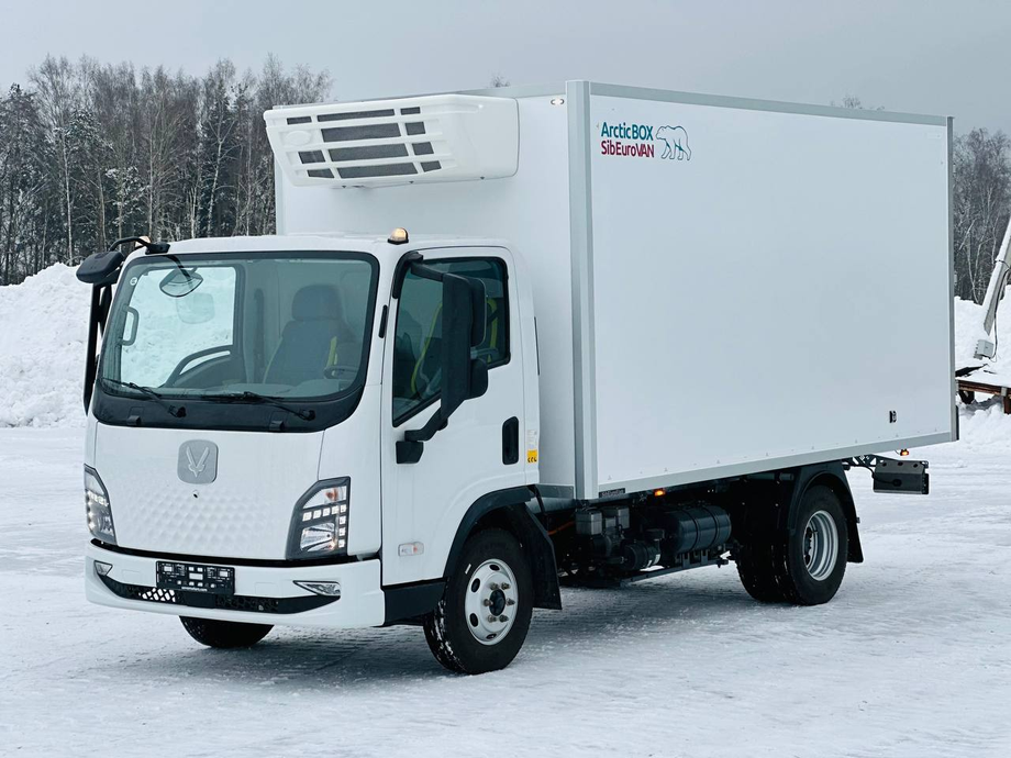 Sova 35 refrigerated van 