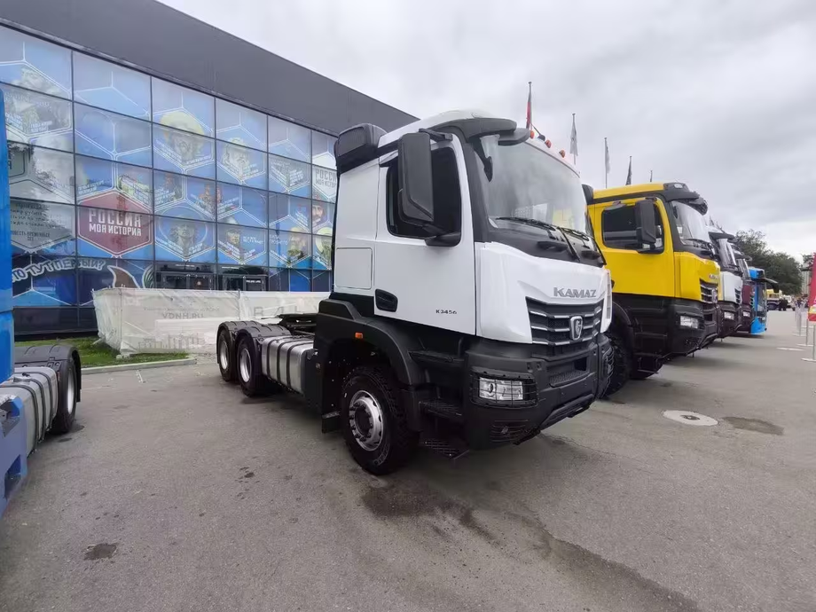 КАМАЗ-65956