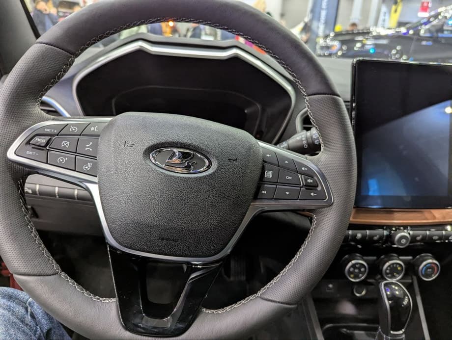 Lada Vesta SW Cross