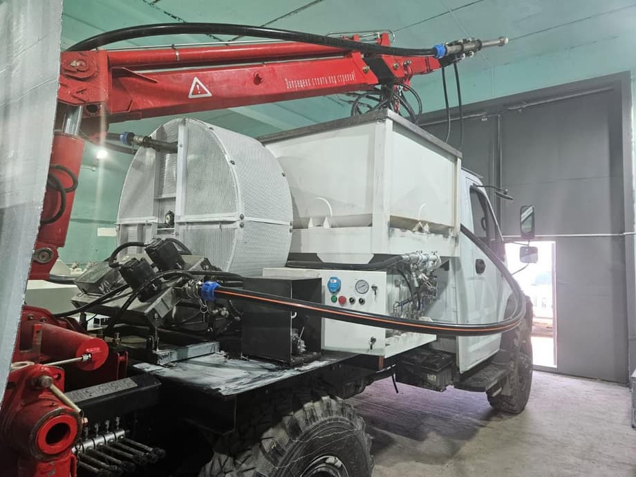 Смесительно-зарядный модуль на шасси «Садко NEXT»