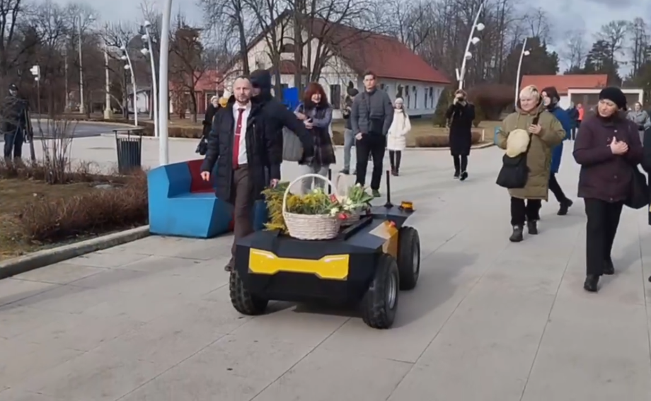 Автономный робот «Карго Юнит»